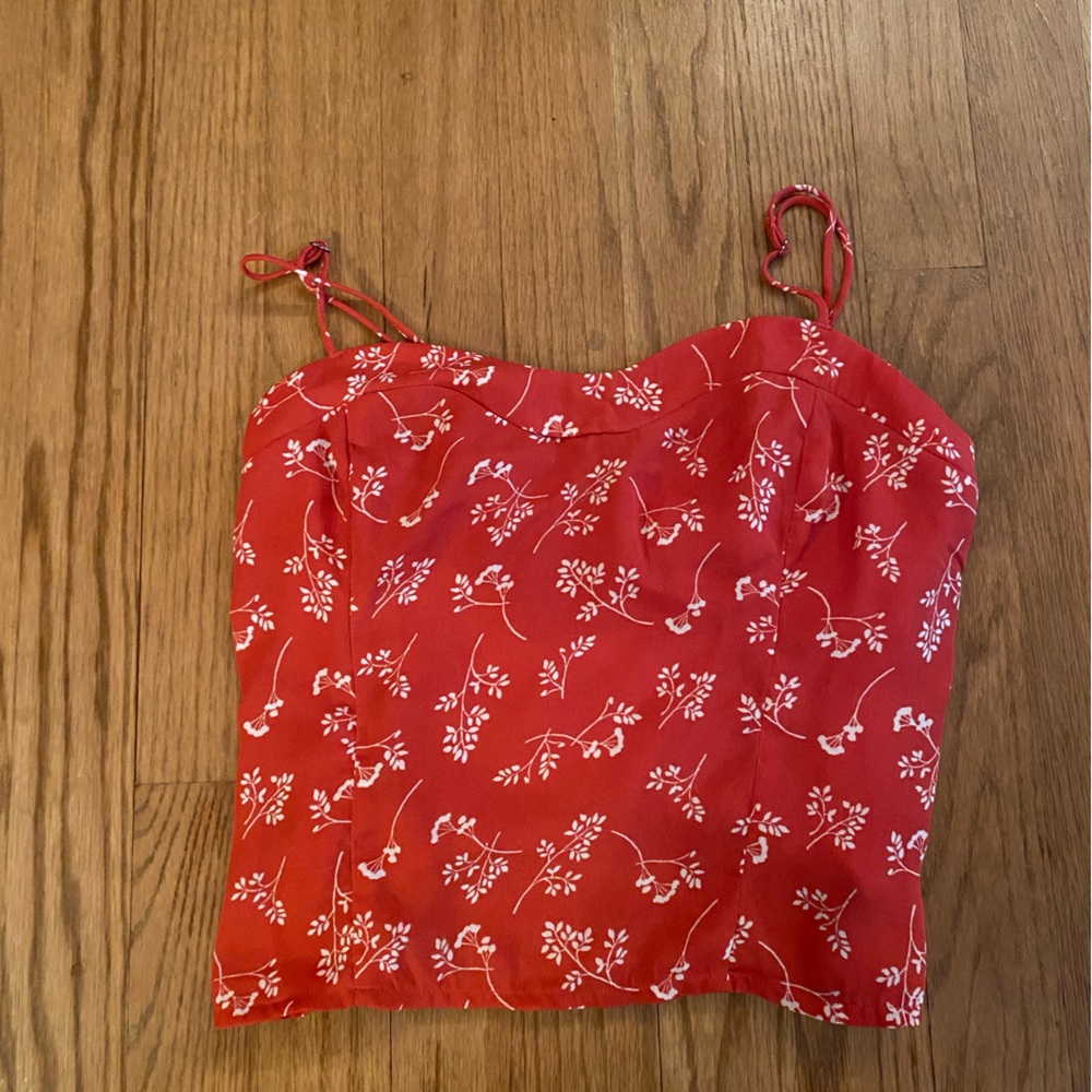 - A&F tank